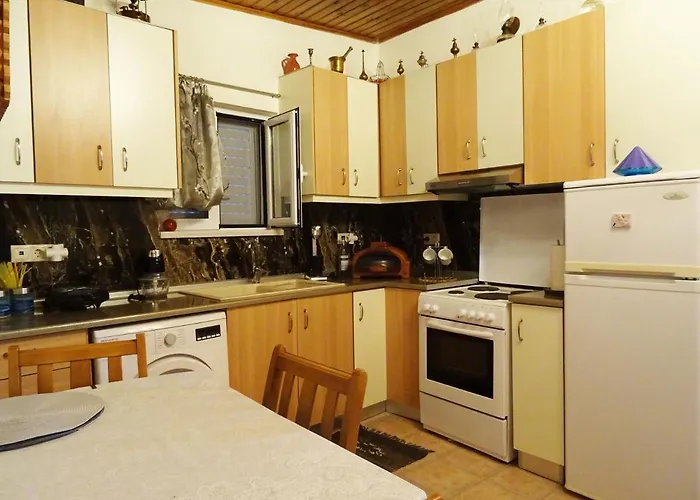 別荘 Nadia's House 1 アファンドウ