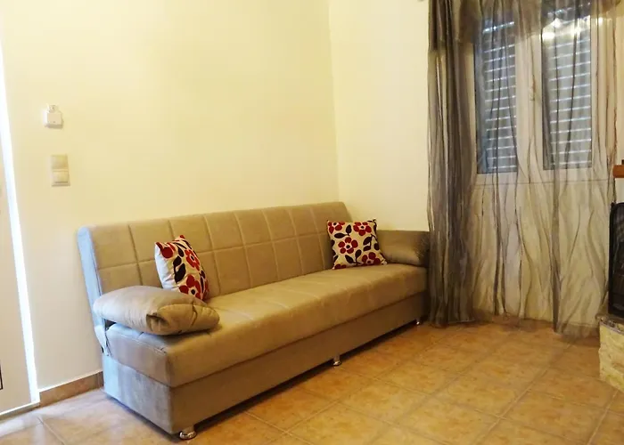 بيت للعطل Nadia's House 1