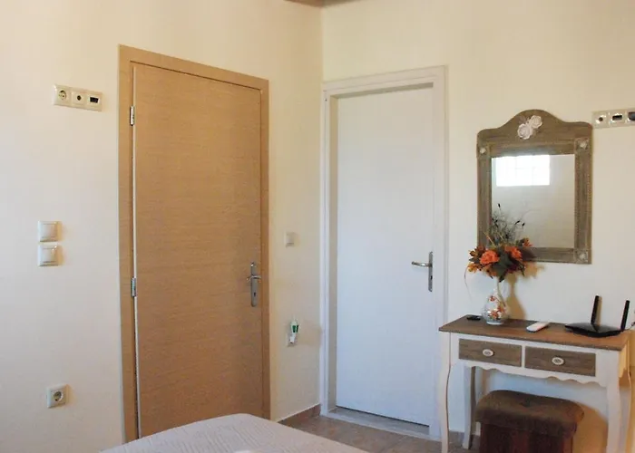 بيت للعطل Nadia's House 1 *